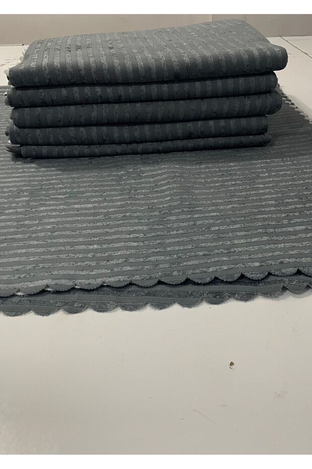 Bamboo Striped Sponge Velvet Non-Slip Sofa Bed Cover