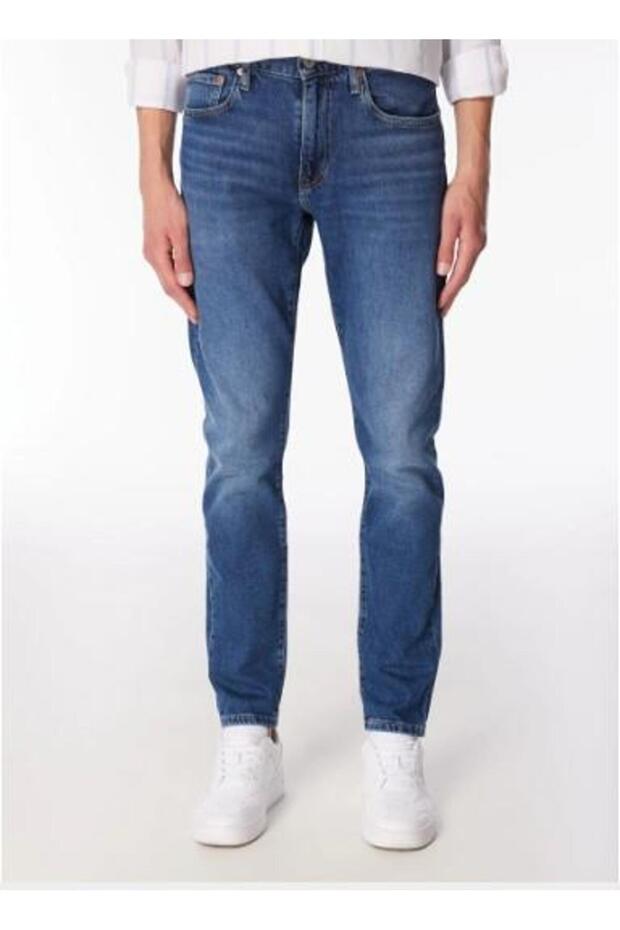 حذاء LEVIS الرجالي ذو المقاس النحيف A2087-0037