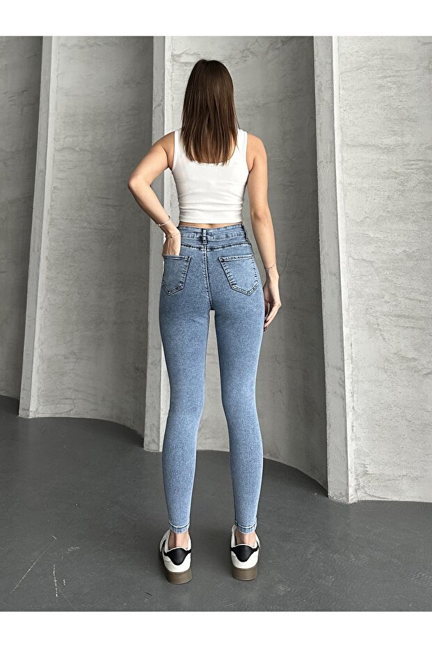 بنطال جينز نسائي أسود ضيق بأرجل ضيقة لا يبهت - 4