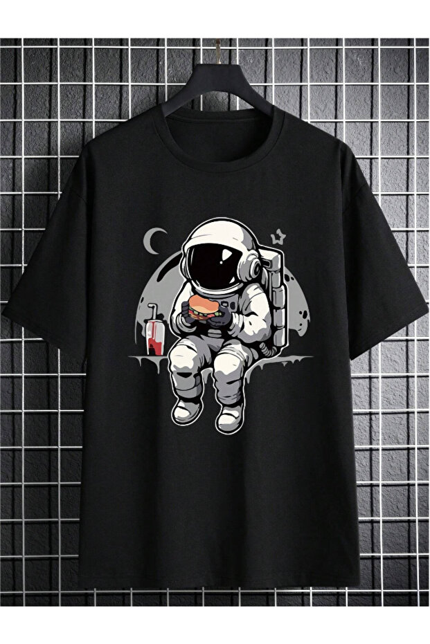 Unisex Hamburger Eating Astronaut Printed T-Shirt