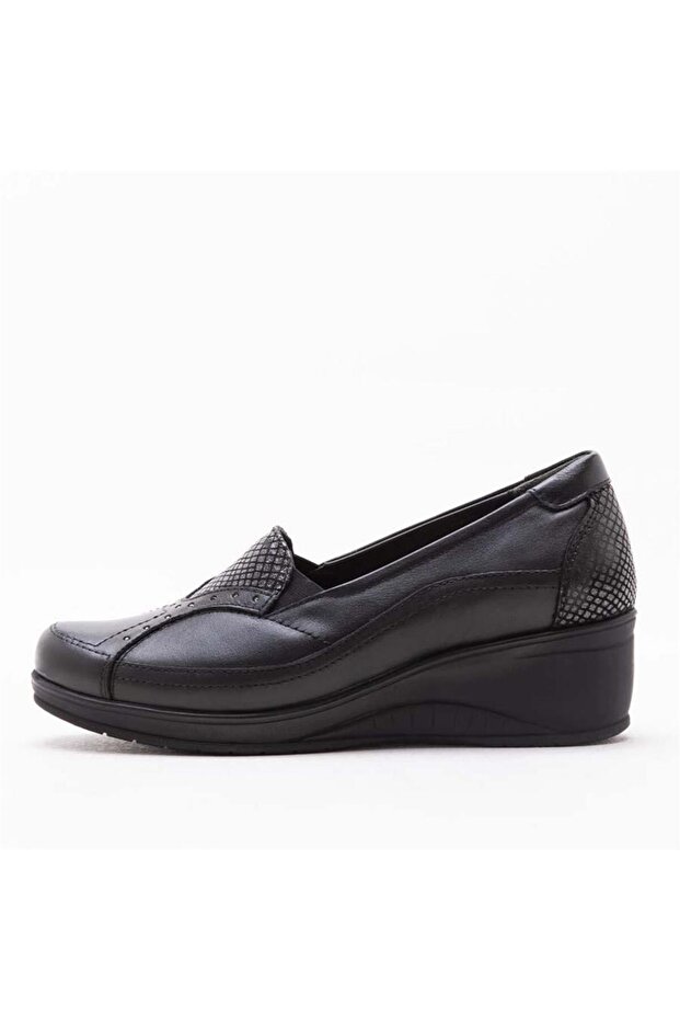 Rosa Women's Black Khaki Leather Shoes 57603