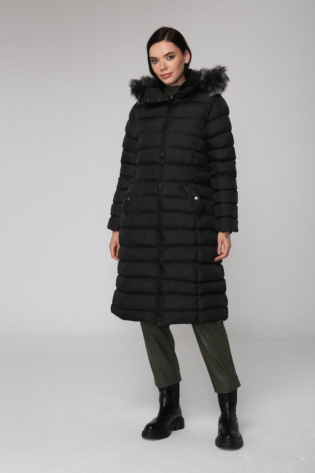 Detachable Hooded Puffer Coat with Plush Detail on the Collar Black 5523 - 2