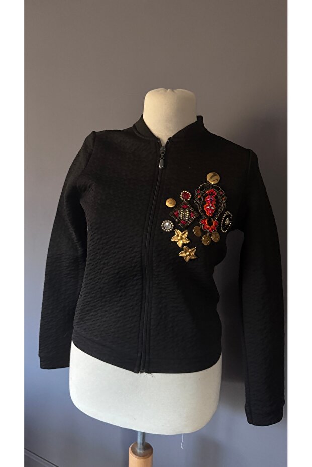 İşlemeli Siyah Bomber Ceket - 2