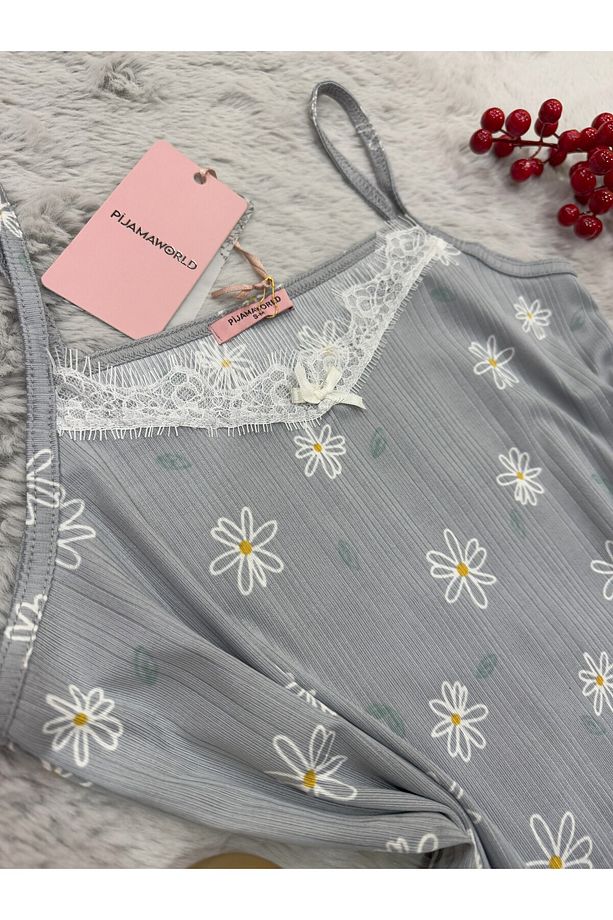 Yazlık Yumuşak Kumaşlı Ip Askılı Şortlu Pijama Takımı - 3