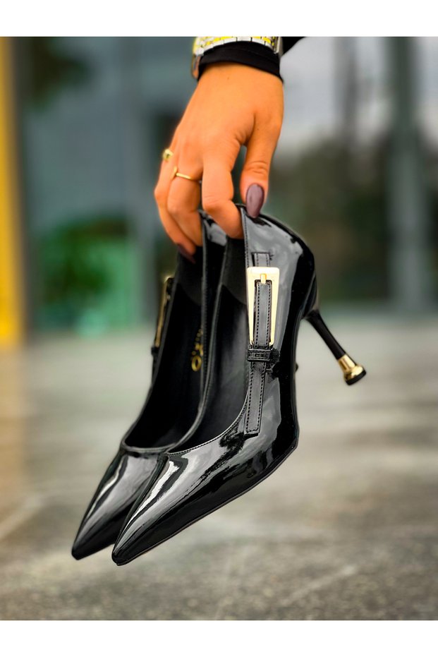 Shiny Patent Leather Gold Heel and Buckle Detailed Daily Heeled Women's Shoes
