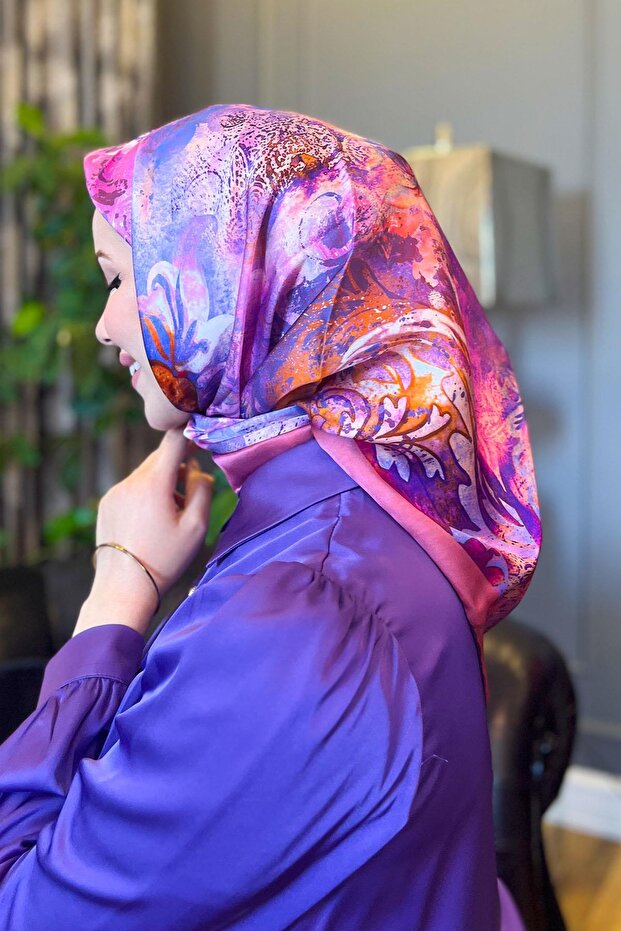 وشاح حريري - 9041D-02 - تيفيل