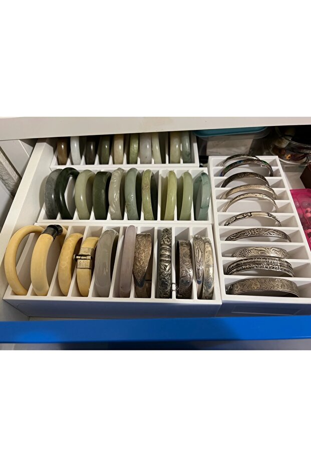 Box for Armband Bracelet Organizing with 10