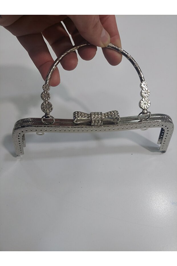 نموذج معدني Canta Sapi مع حجر الراين - 3