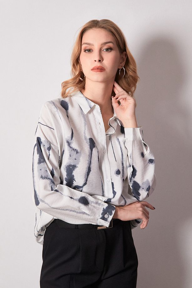Batik Desenli Tek Cepli Oversize Gömlek - 1