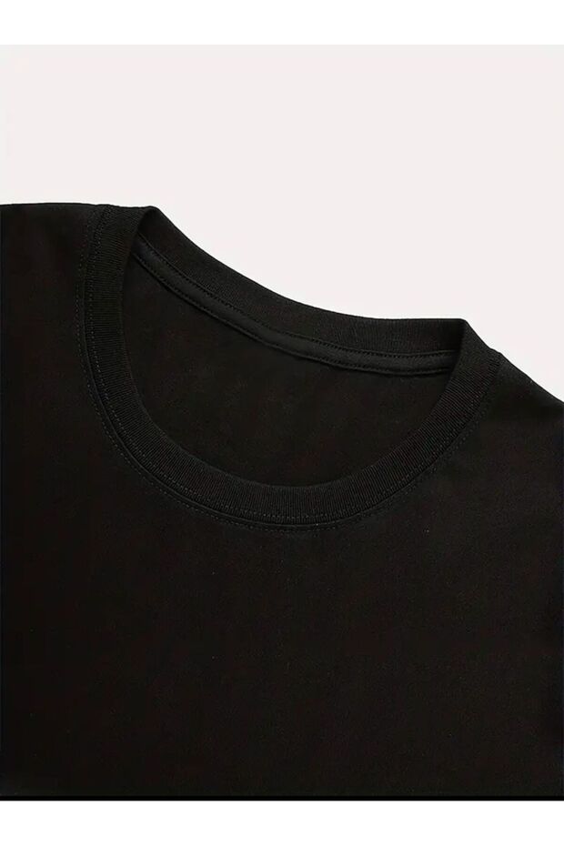 تي شيرت أساسي بتفاصيل نصية - 3