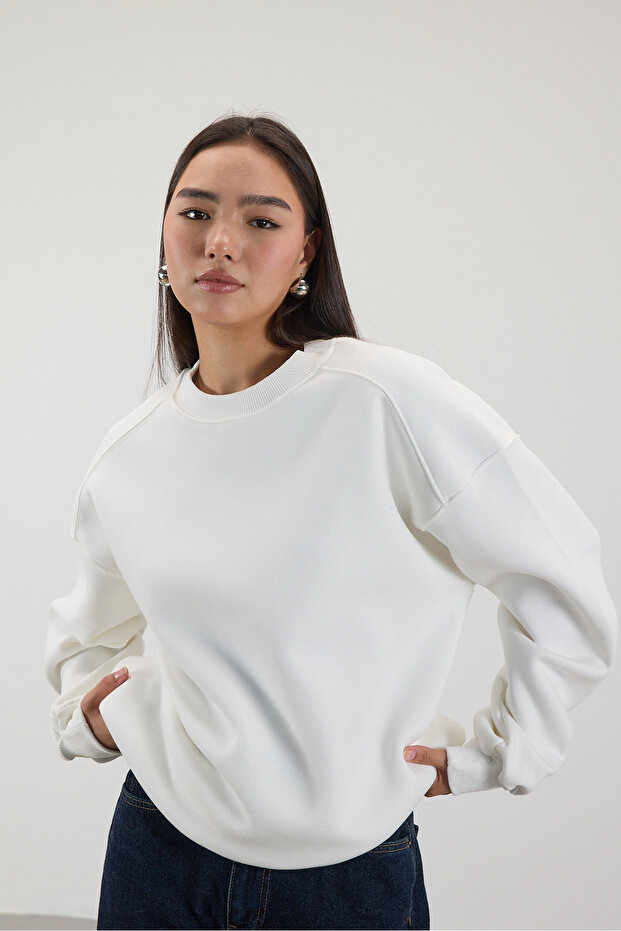 Bisiklet Yaka Şardonlu Basic Sweatshirt S3408-k11 - 2