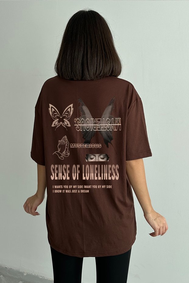 Women's Brown Mysterious Butterfly Printed Crew Neck Oversize T-Shirt