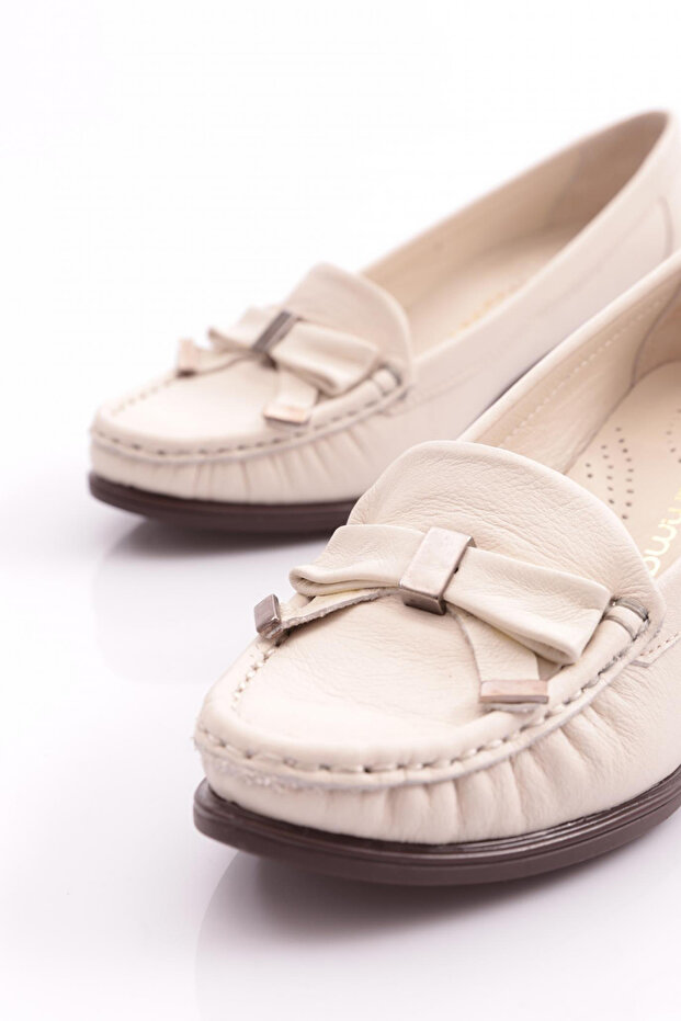 D24ya-680 Kadın Topuklu Deri Ayakkabı - 4