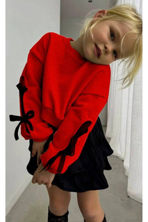 Girl's Suit with Ribbon Sleeves and Skirt