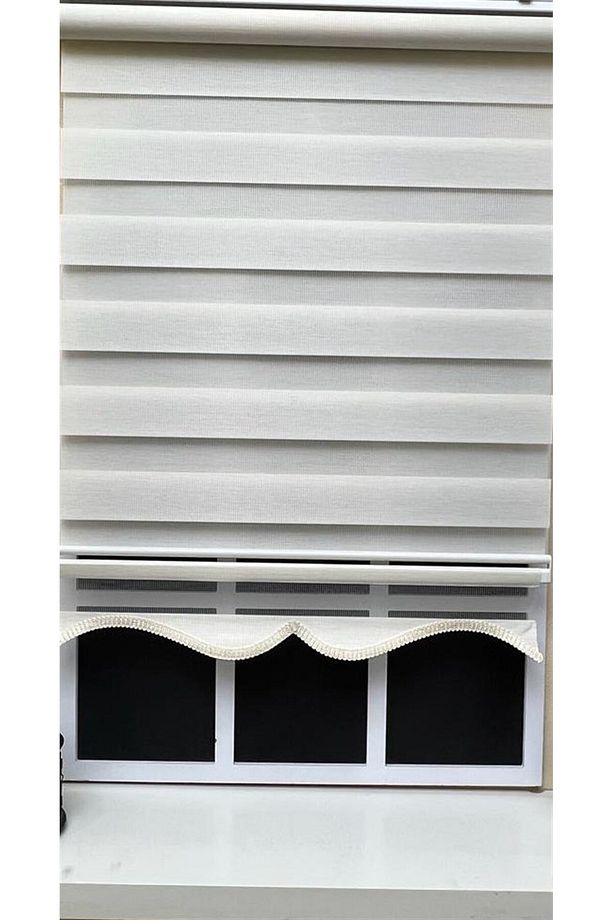 Zebra Stor Perde Ekru Etek Dilimli Z-STB400V02 - 5