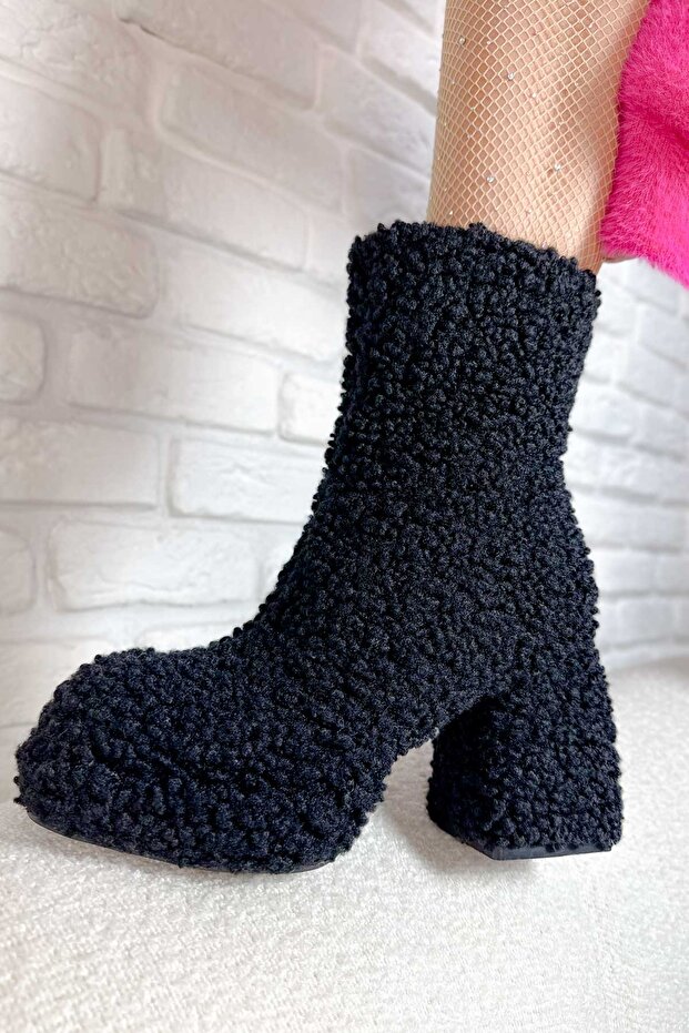 Marliyn Siyah Peluş Platform Bot - 3