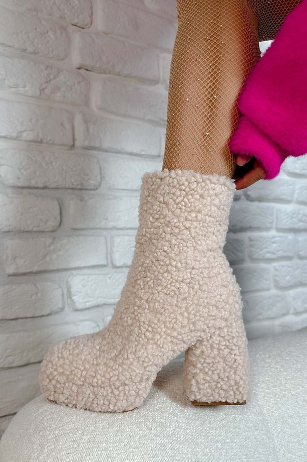 Marliyn Bej Peluş Platform Bot - 1