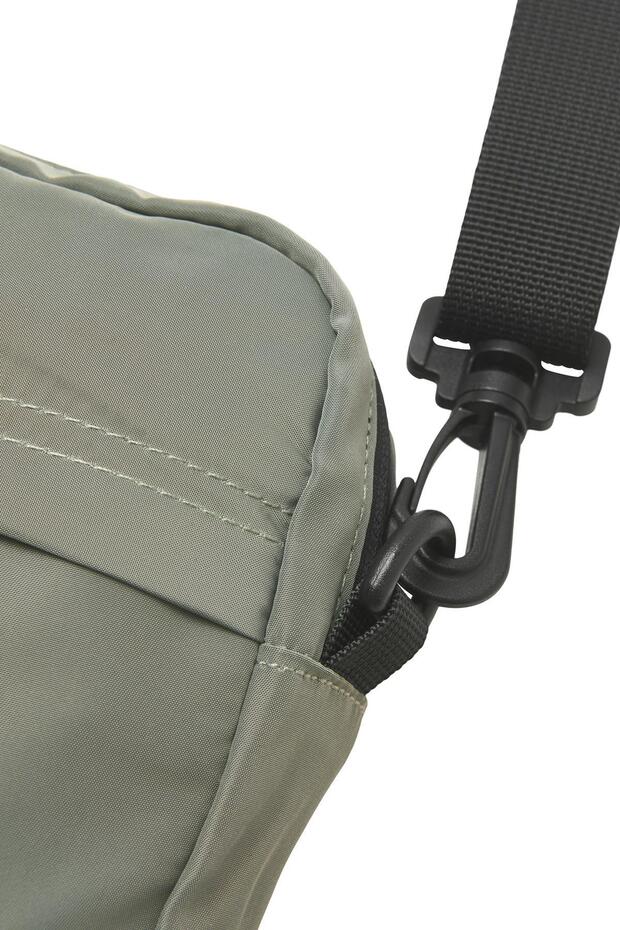 DŽEK DŽONS Torba - 4