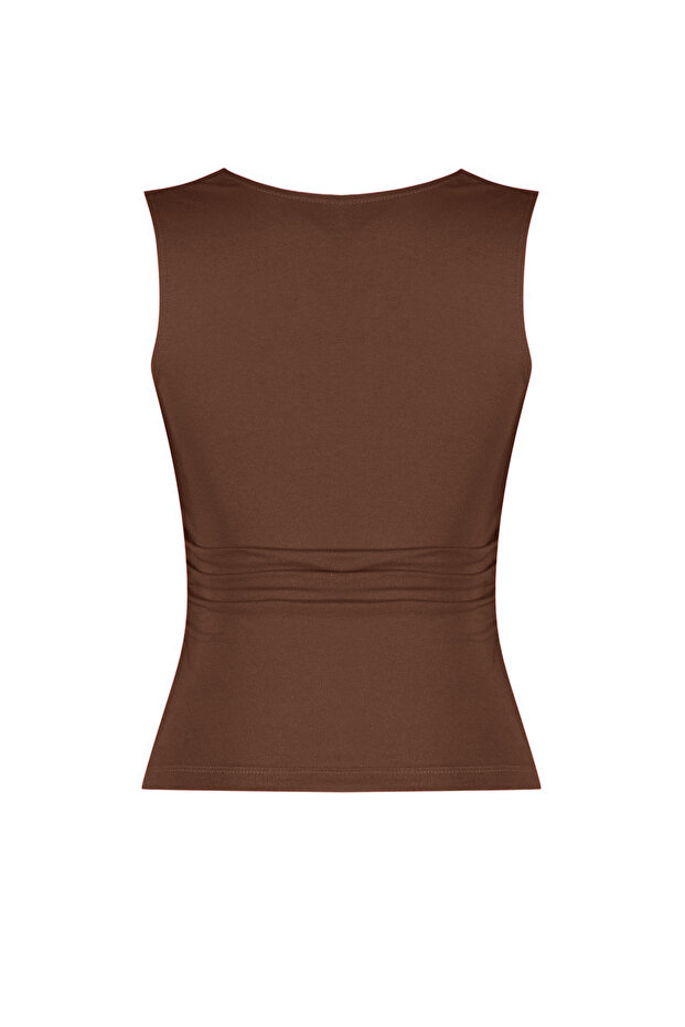 Kahverengi Düz Kare Yaka Askılı Büzgülü Fitted/Vücuda Oturan Esnek Örme Bluz TWOSS24BZ00400 - 7