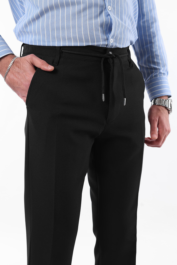 Siyah Slim Fit Beli Bağlama Detaylı Lastikli Kumaş Dokuma Pantolon TMNAW25PL00027 - 5
