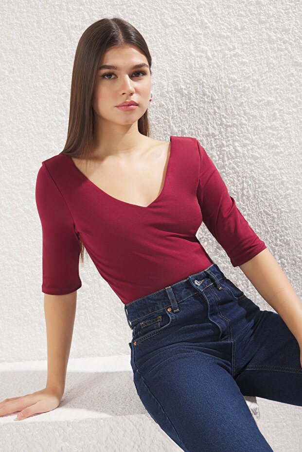 Bordo Fitted/Vücuda Oturan V Yaka Sırt Dekolteli Esnek Örme Bluz TWOSS25BZ00083 - 2