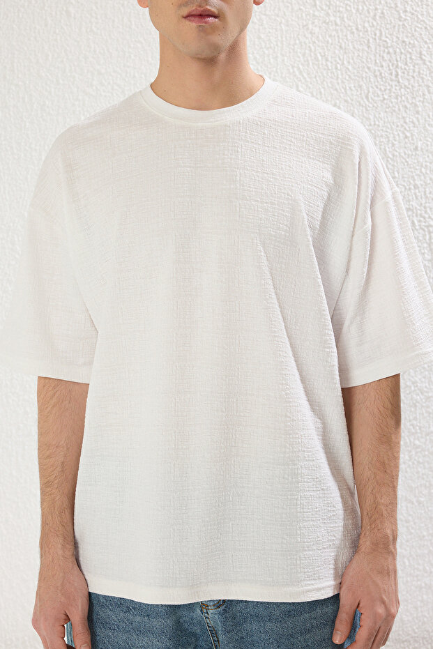 Ekru Düşük Omuz Regular/ Rahat Kesim Dokulu T-Shirt TMNSS25TS00043 - 5