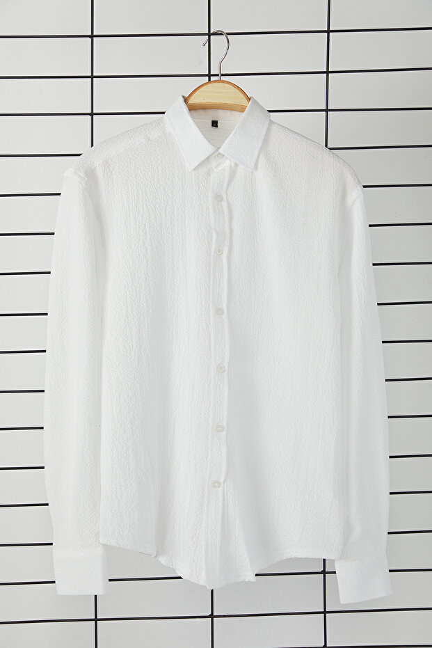 Beyaz Regular Fit Uzun Kollu Salaş Dökümlü Mevsimlik Gömlek TMNSS25GO00008 - 6