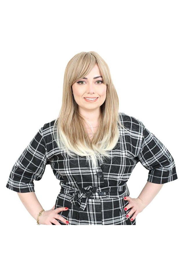 Medium Size Fiber Synthetic Wig with Straight Rivets - Caramel / Platinum Highlights