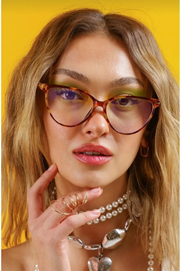 نظارات Cateye باللون الأزرق مع تفاصيل معدنية - مرشحات خفيفة، متوافقة مع الزجاج البصري، قابلة للتبديل