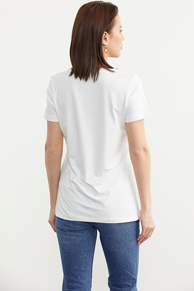 V Yaka Dökümlü Basic Tişört - Ekru - 4