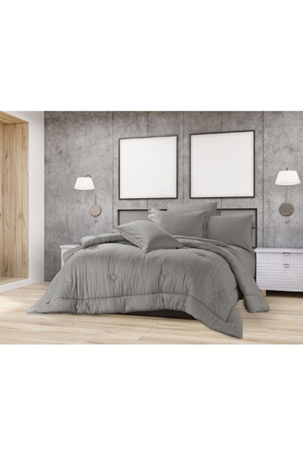 طقم لحاف مخطط مكون من 4 قطع بحجم كينج - 1