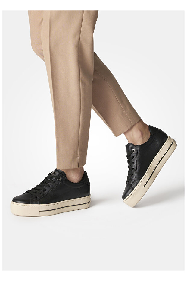 Sneaker - 4