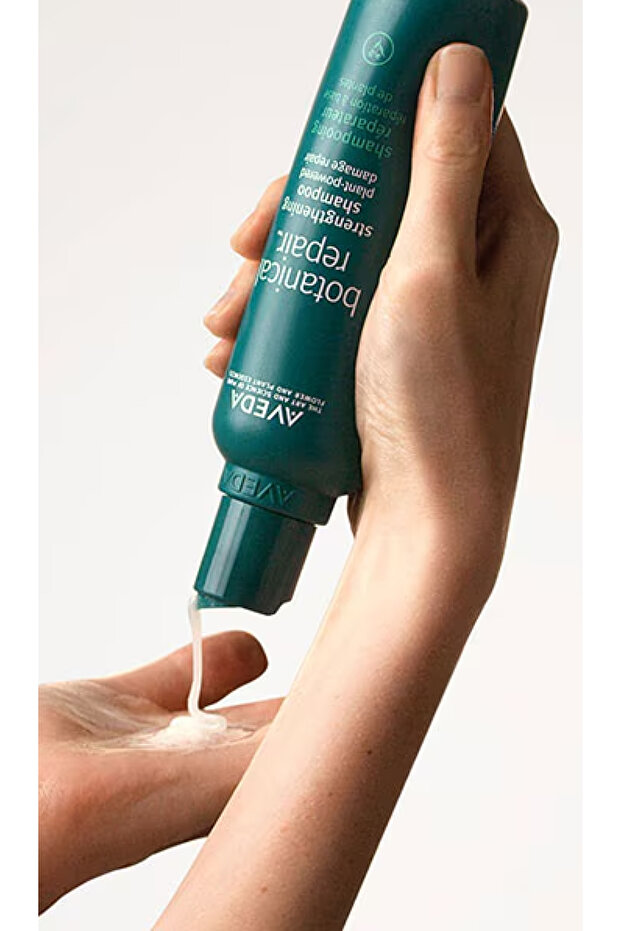 Botanical Repair Onarım Seti - Şampuan 200ml Saç Kremi 200ml Gece Serumu 30ml - 4