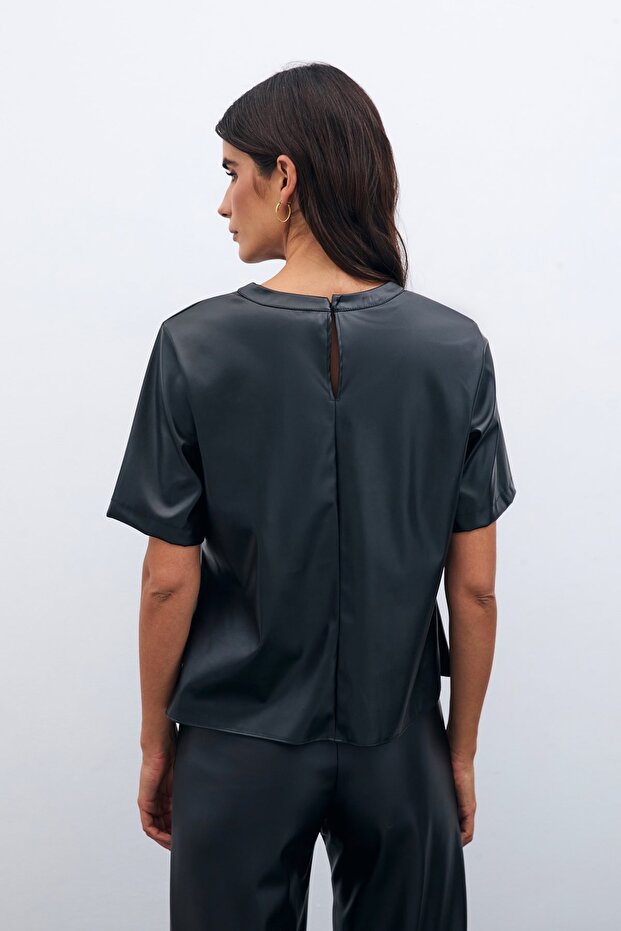 Kurzarm-Lederbluse – Schwarz - 5