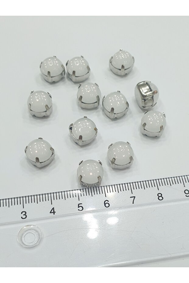 White Frosted Case 10 mm Round Stone - 50 Pieces