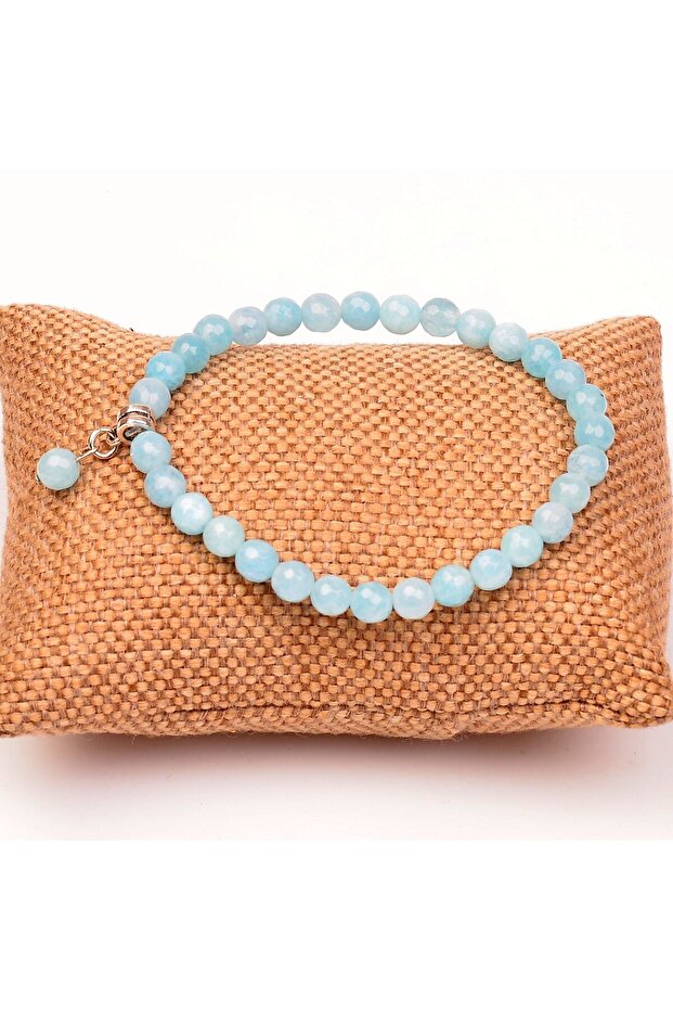 Blue Quartz Stone Bracelet (6 mm) - Facet Cut