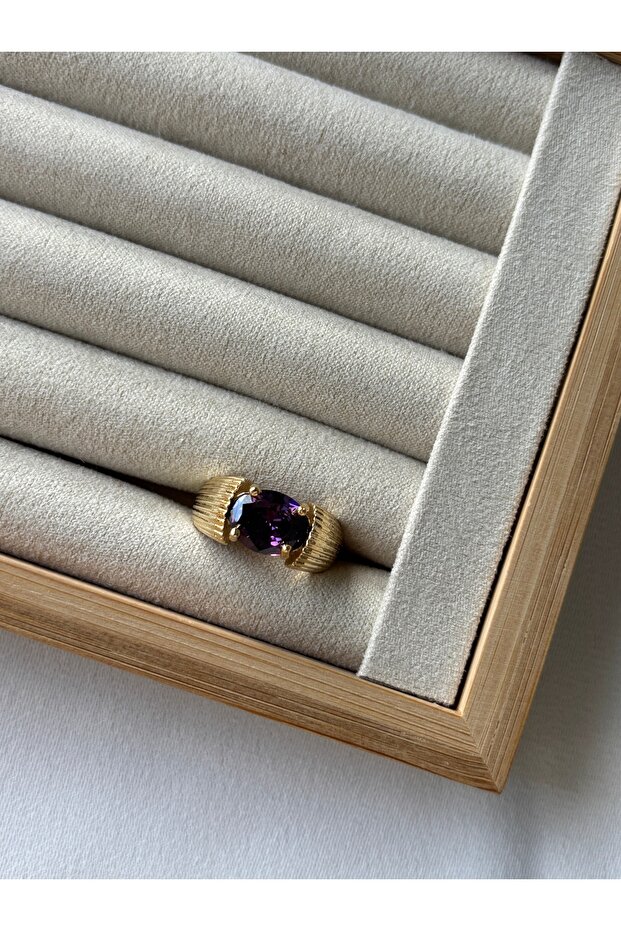 خاتم من الحجر الأرجواني مع خط ذهبي - 2