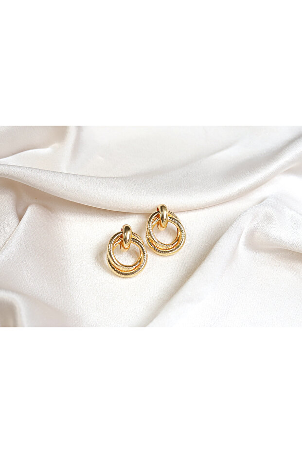 Interlocking Hoop Earrings - 3