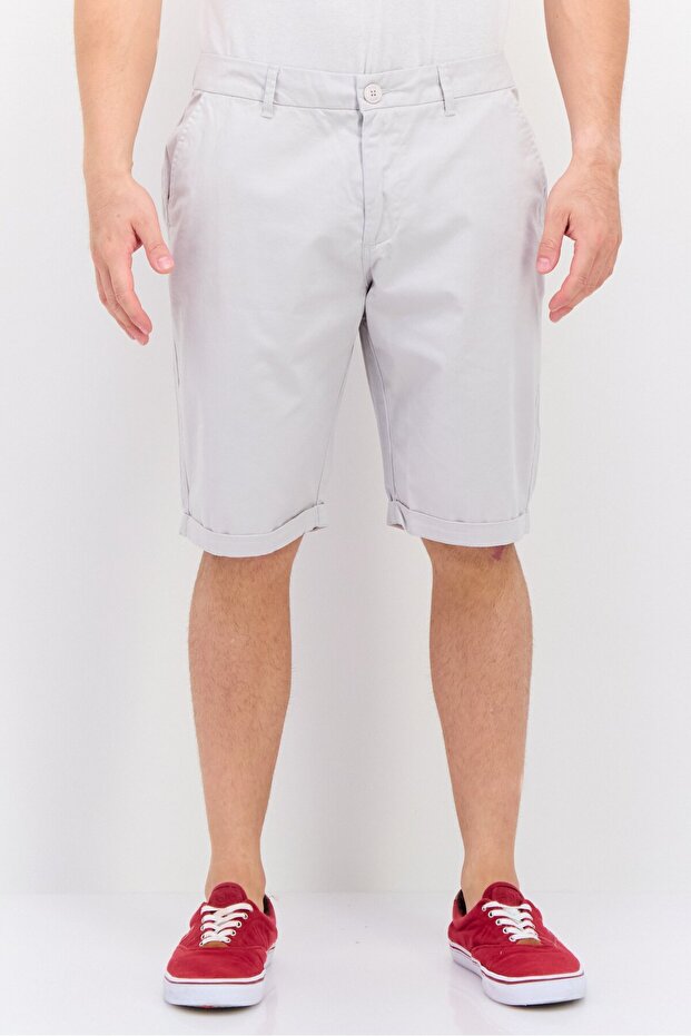 Men Solid Chino Shorts, Light Grey - 1