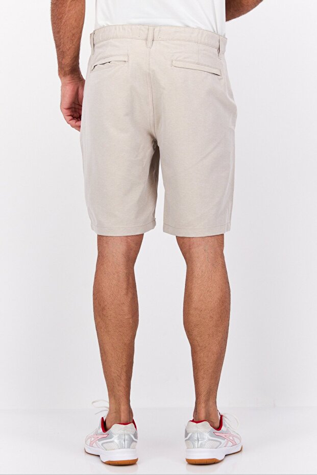 شورت رجالي أساسي قابل للتمدد باللون البيج والرمادي - 3
