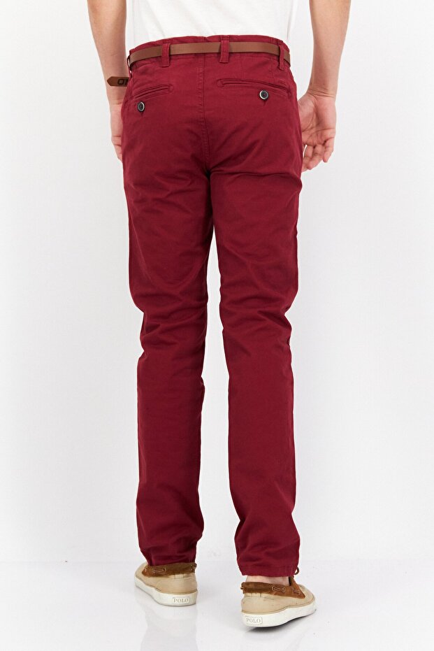 بنطال تشينو سادة بقصّة عادية للرجال، عنابي اللون - 2