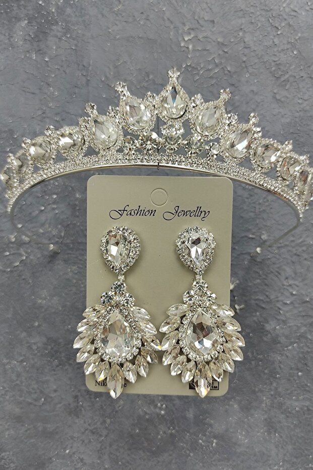 Ade Model Bridal Crown and Drop Shuttle Stone Earrings