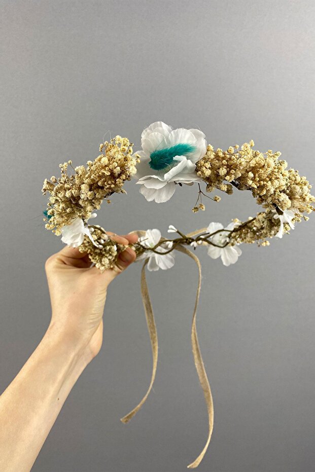 Water Green Spring Branch and Cipsolu Outdoor Shoot Bridal Crown