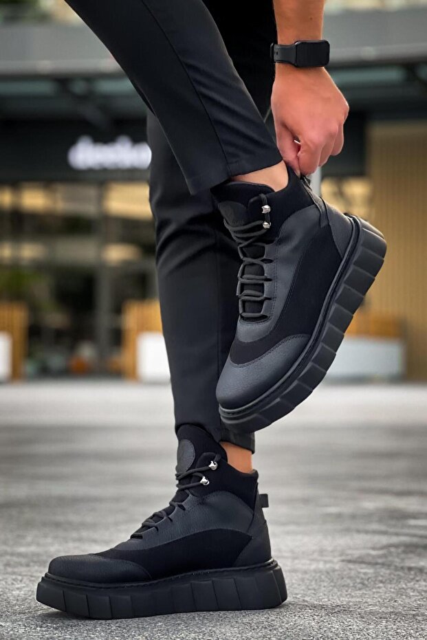 Magas sarkú csizma 104 fekete (fekete talp) - 1