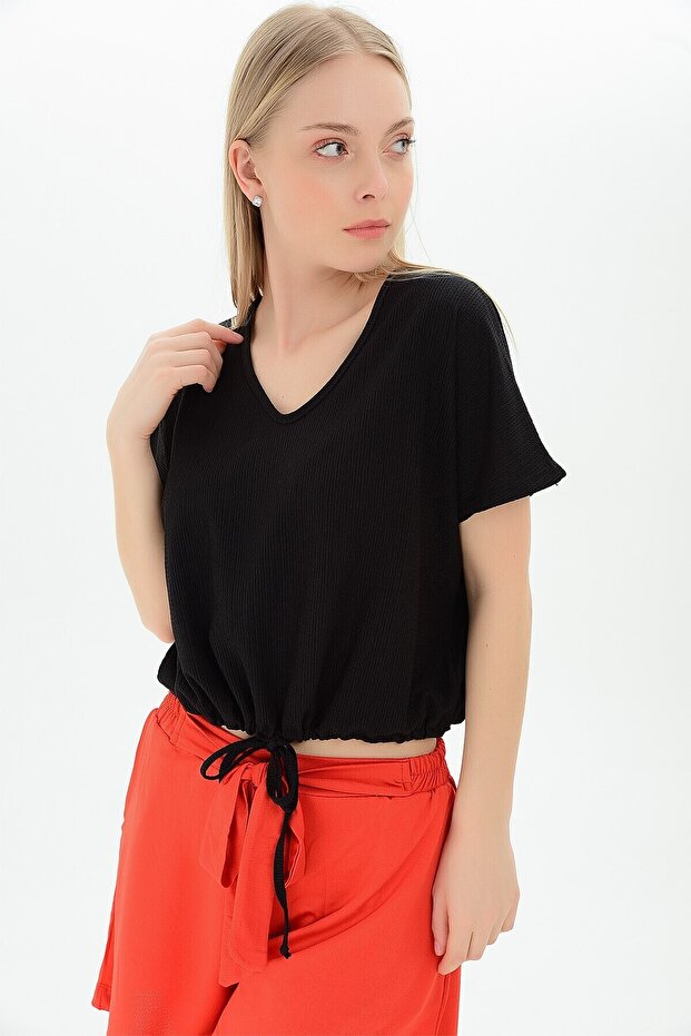 9112933 Raschel Skirt with Drawstring V-Neck Batwing Sleeve Blouse Black