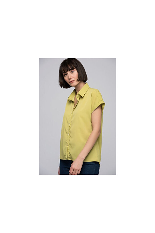 8060601 Crepe Short Sleeve Shirt Green