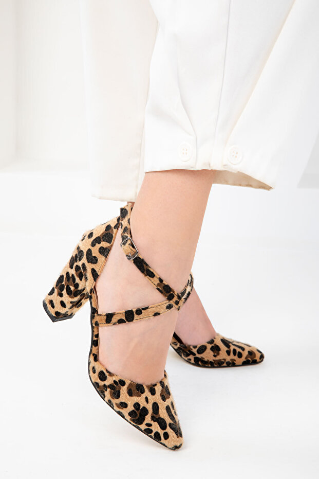 Leopárd női klasszikus sarkú cipő 14391 - 5