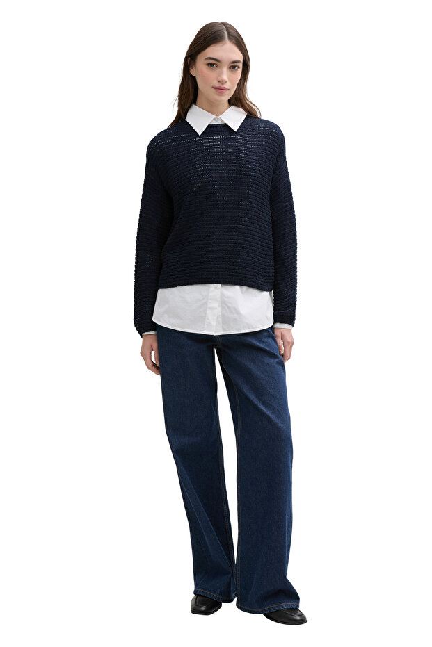 Pullover mit Bandgarn - 1