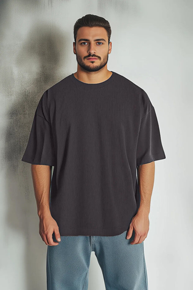 Büyük Beden Basic Gri Oversize/Geniş Kesim Dokulu Kırışmaz Ottoman T-Shirt TMNSS25BF00013 - 1