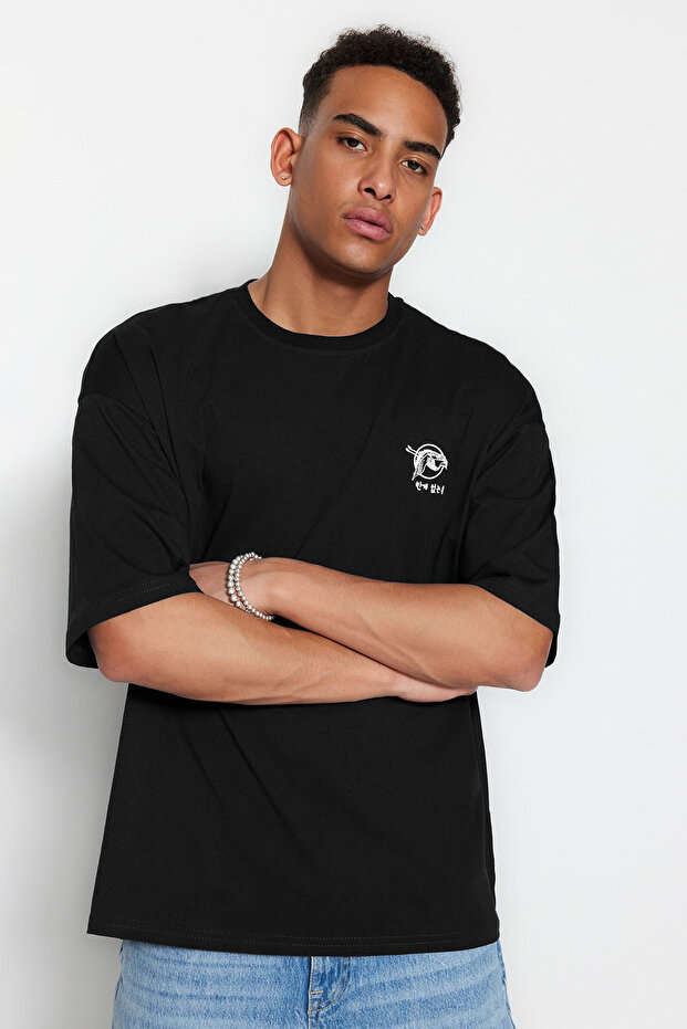 Siyah Oversize/Geniş Kesim Uzak Doğu Baskılı %100 Pamuklu T-Shirt TMNSS23TS00170 - 2